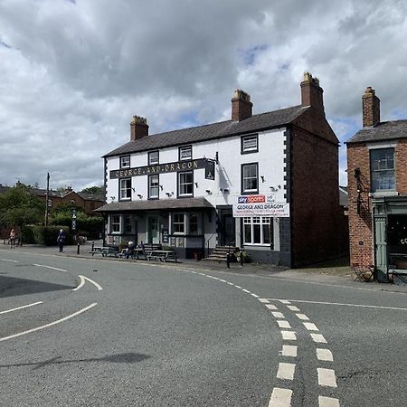 George And Dragon Bed & Breakfast Tarvin Bagian luar foto