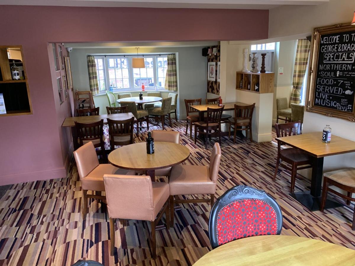 George And Dragon Bed & Breakfast Tarvin Bagian luar foto