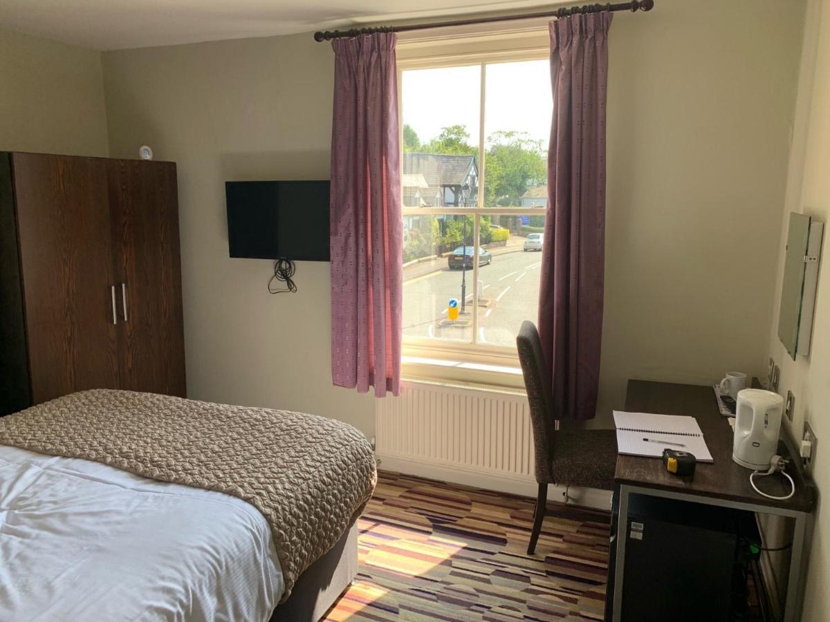 George And Dragon Bed & Breakfast Tarvin Bagian luar foto